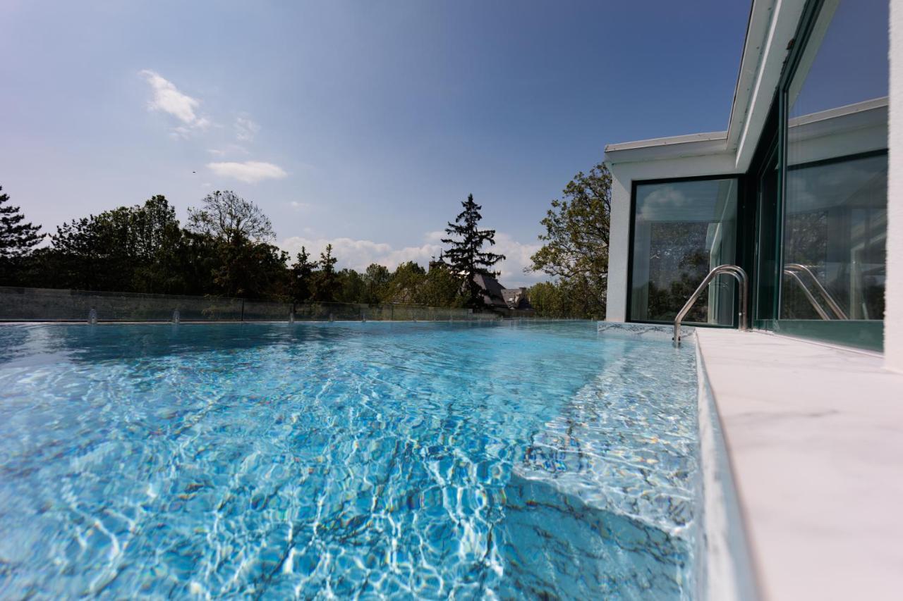 Villa Bauhaus Wellness Apartments 207 - Petiteplage Siófok Exteriér fotografie