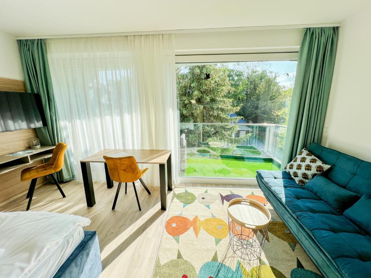 Villa Bauhaus Wellness Apartments 207 - Petiteplage Siófok Exteriér fotografie