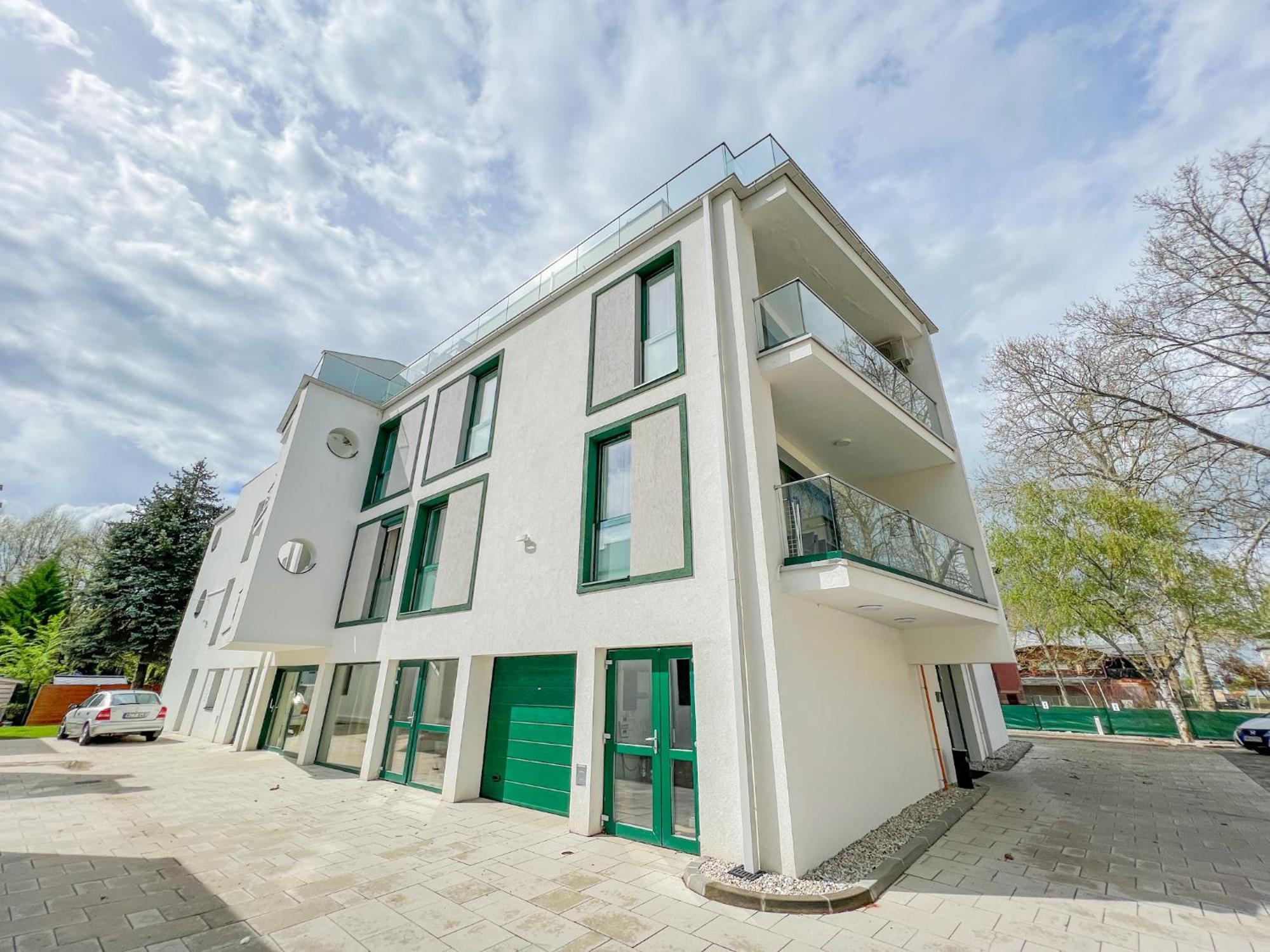 Villa Bauhaus Wellness Apartments 207 - Petiteplage Siófok Exteriér fotografie